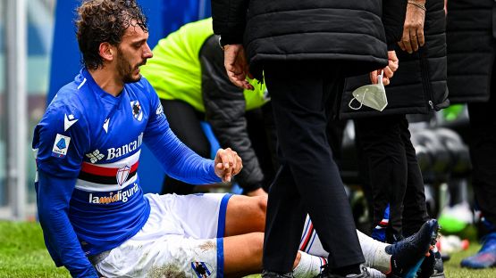 Apprensione per Gabbiadini: infortunio al ginocchio contro il Sassuolo