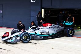 F1, la nuova Mercedes torna d'argento per la rivincita di Hamilton