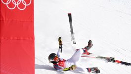 Slalom gigante femminile, la spaventosa caduta di Nina O'Brien