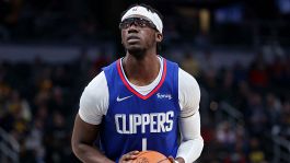 I Lakers si svegliano tardi, il derby è dei Clippers