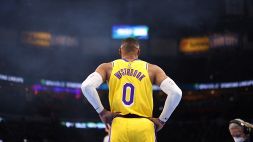 NBA, Westbrook resta in panchina e i Lakers vincono