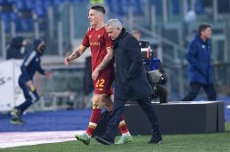 Roma, la pace con Zaniolo rovinata dal Var: bufera su Abisso