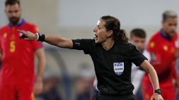 Il calcio oltre la guerra: arbitro donna ucraina arriva in Italia