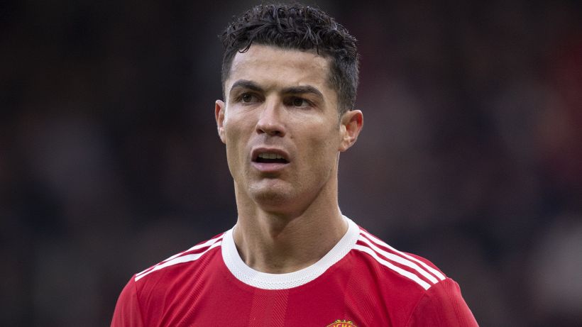 Cristiano Ronaldo è tornato a Manchester ma è sempre più in bilico