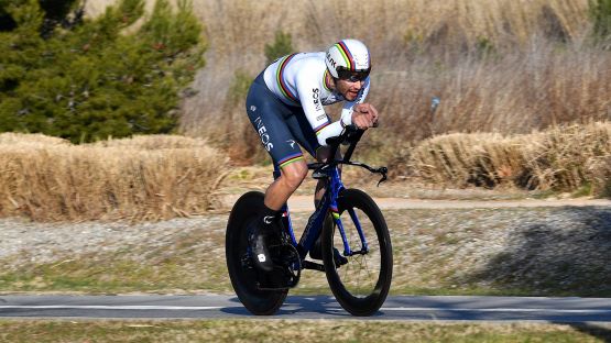 Ciclismo, Milano - Sanremo: Ganna potrebbe non esserci