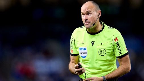 Qatar 2022, la FIFA ferma Lahoz