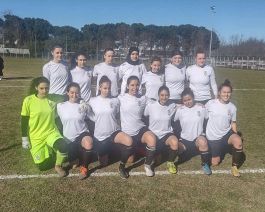 Maroua Morchid, la sua lotta: gioca col velo dopo il "no" dell'arbitro
