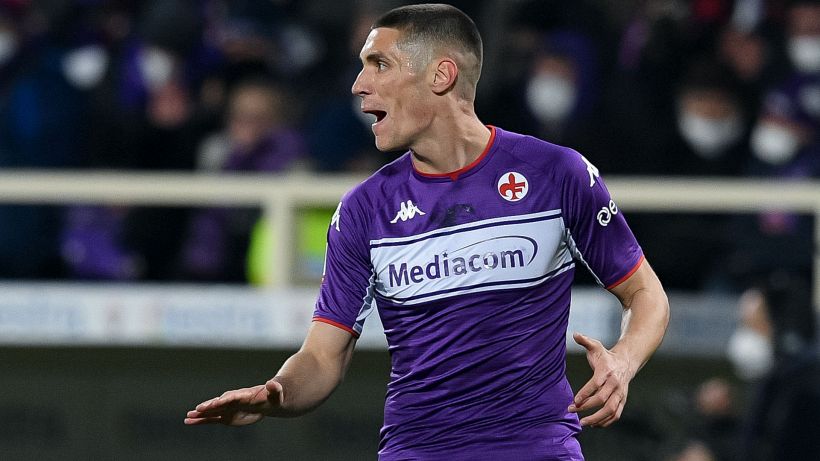 Manchester United e Inter guardano in casa Fiorentina per Milenkovic