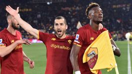 La Roma umilia la Lazio, super Abraham. Highlights e pagelle