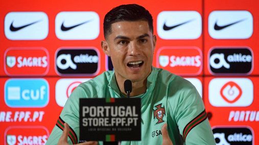 Capitolo futuro, Cristiano Ronaldo a muso duro coi giornalisti