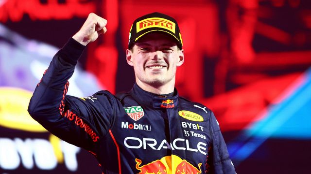 F1, GP Ungheria: capolavoro Verstappen che vince, disastro Ferrari