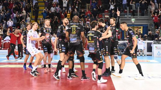 Volley, sfida tra le solite due: Perugia e Civitanova