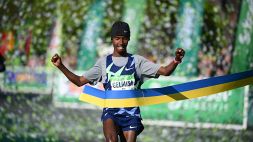 Gelmisa vince la maratona di Parigi