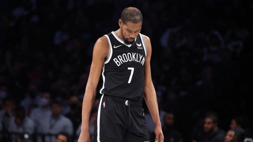 NBA, Durant rischia di restare ai Nets