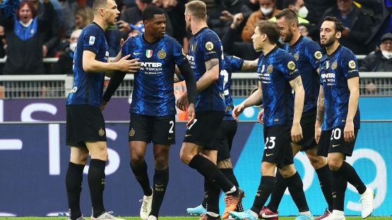 Tris dell'Inter a San Siro, Roma demolita. Highlights e pagelle