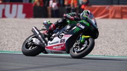 Superbike: ad Assen Rea vince anche la Superpole Race