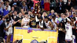 NCAA: rimonta storica, Kansas vince il titolo