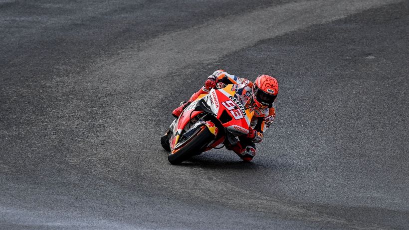 MotoGP Aragon, FP3: Ducati inarrestabili, Marquez cade subito
