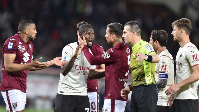 Torino Milan’s slow motion, focus on the two penalties demanded by the Rossoneri