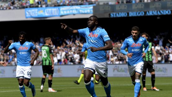 Napoli, Koulibaly: "Sarri l'allenatore più pazzo. Sadio Mané? Spero vinca il Pallone d'oro"