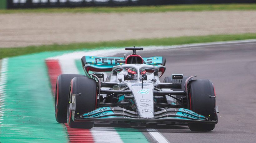 GP Imola, lampo Mercedes nelle seconde libere