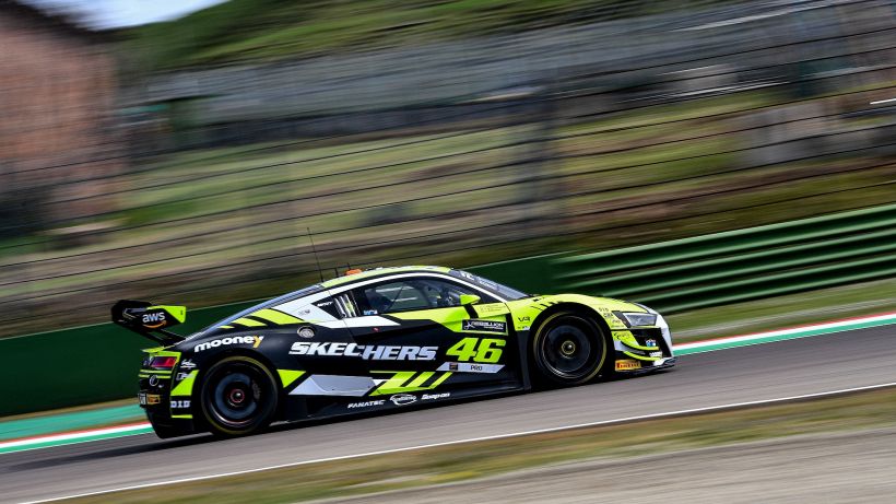 GT World Challenge Europe: Valentino quindicesimo in qualifica a Imola