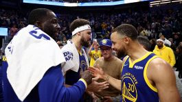 NBA, Steve Kerr: "Da idioti panchinare nel finale Klay Thompson"