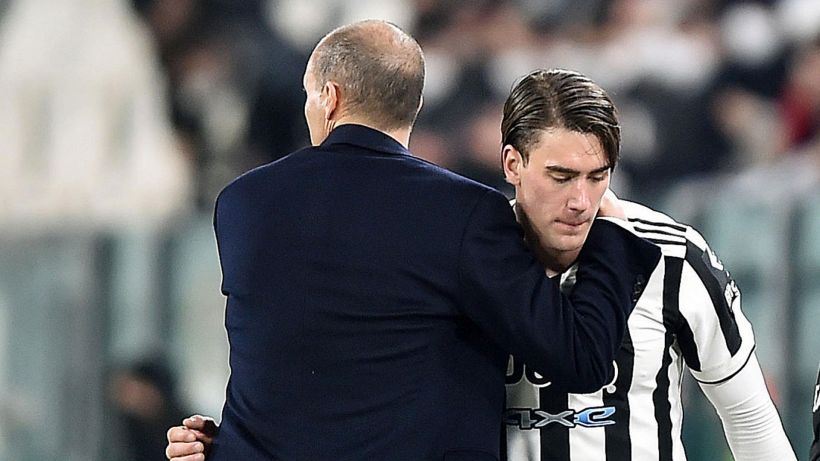 Mercato Juventus, Allegri detta la linea: ma c'è la tegola Vlahovic