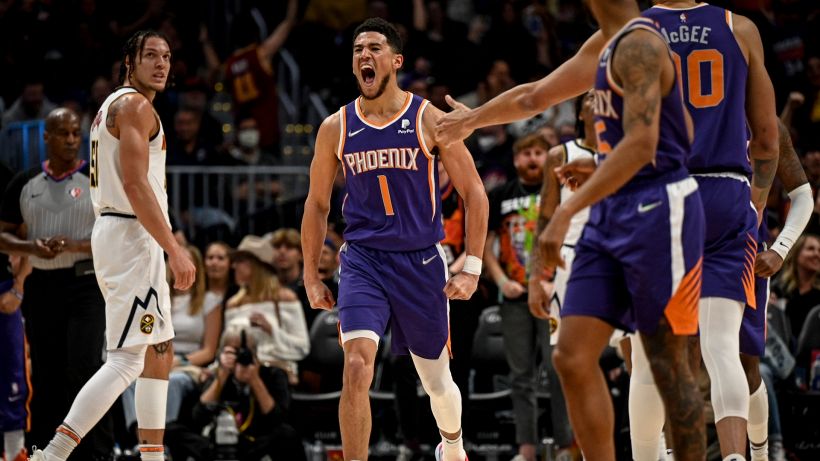 L'NBA multa Phoenix per il caso Booker