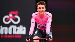 Giro d'Italia 2022, trionfo finale di Hindley. Ultima tappa a Sobrero