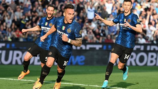 Inter, Lautaro Martinez resta in bilico: la cessione è possibile