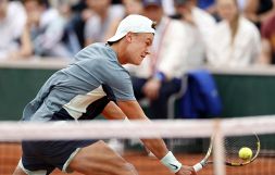 Roland Garros, le partite di oggi. Tocca a Sinner. Ok Sonego, ko Cecchinato