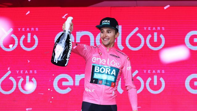 Giro d'Italia 2022: ordine d'arrivo ventesima tappa e classifica generale