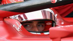 I troppi errori della Ferrari a Monaco irritano Leclerc: l'analisi spietata