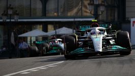 Mercedes, Hamilton e Russell: "Dobbiamo stare davanti alle McLaren"