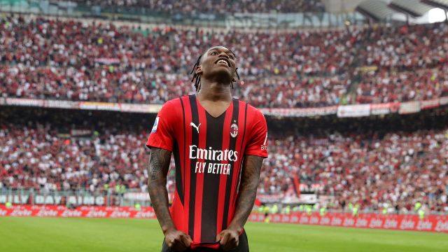 Milan, Leao dovrà risarcire lo Sporting: la condanna