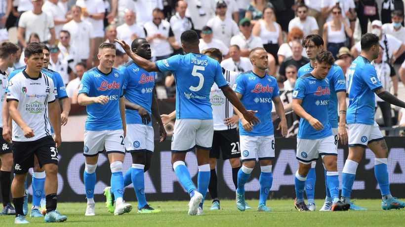 Serie A, il Napoli chiude con un 3 a 0 allo Spezia