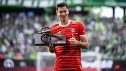 Scarpa d'oro 2021/2022, vince ancora Robert Lewandowski. Immobile 3°