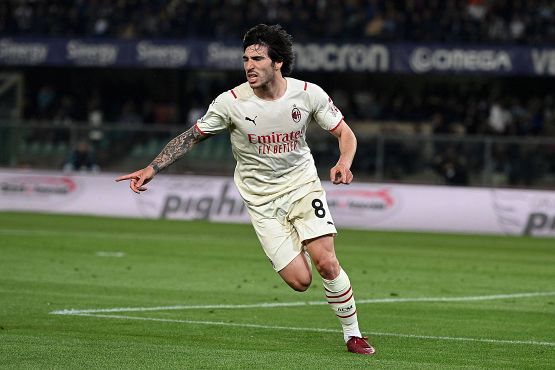 Milan, a luglio il rinnovo di Sandro Tonali