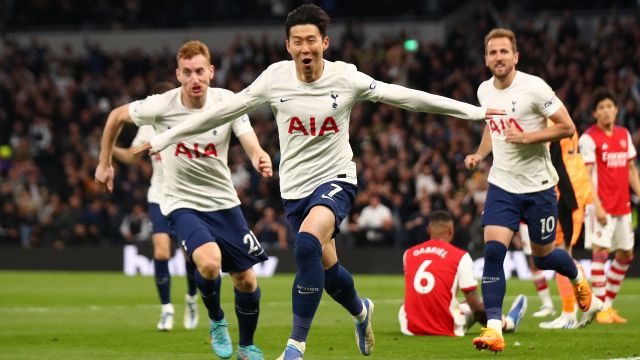 Il Tottenham batte l'Arsenal: il quarto posto dista solo un punto
