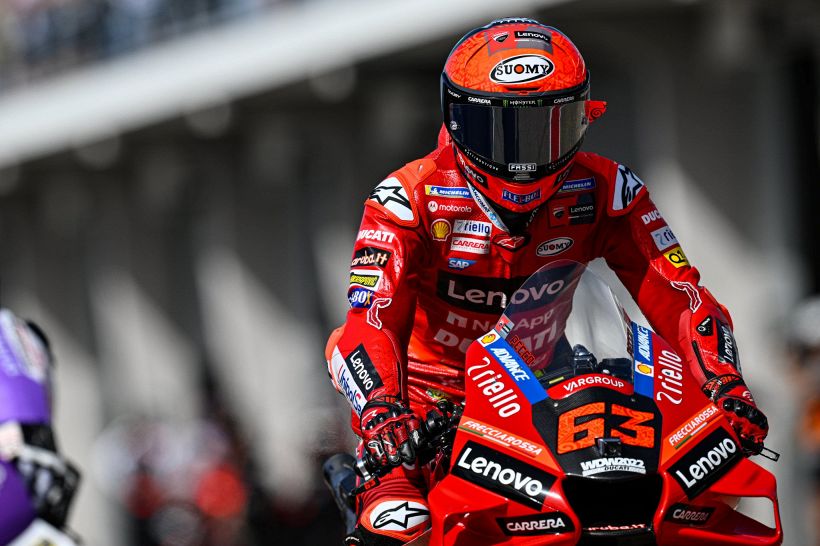 MotoGP, Gran Premio Olanda: Bagnaia vince, Quartararo va giù. Rivivi la gara
