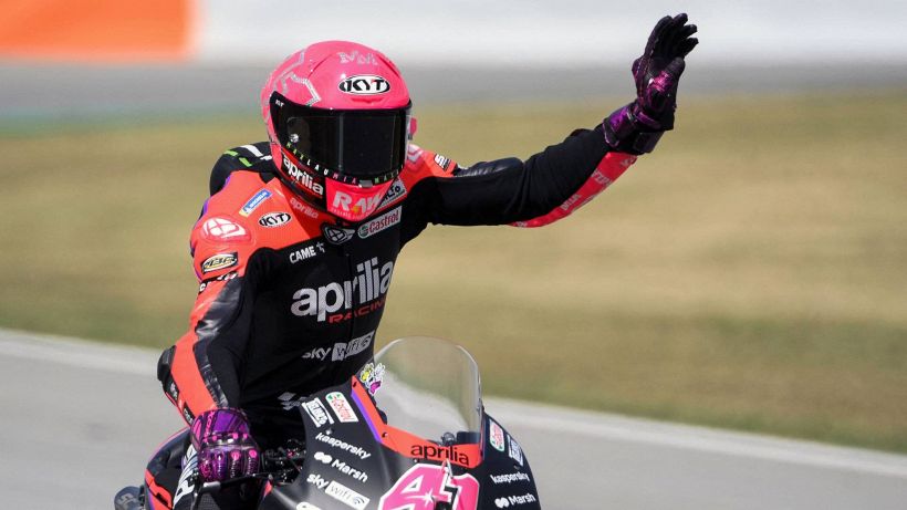 MotoGP, Barcellona: l’Aprilia si conferma, pole di Aleix Espargaro