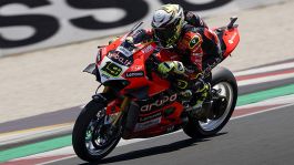 Superbike, GP Italia: Bautista trionfa in gara 1 a Misano