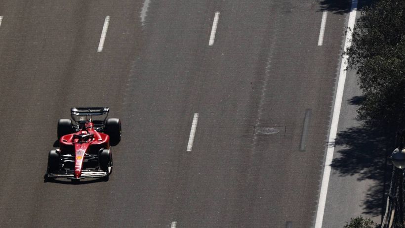 F1 di Baku, Charles Leclerc si prende la pole