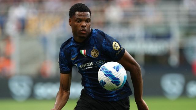 Inter, il Chelsea avanza per Dumfries: c'è già il possibile sostituto