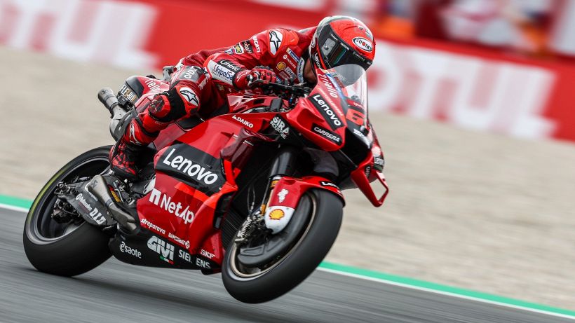 GP Olanda MotoGP: trionfa Bagnaia, dominio Ducati e Aprilia