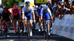 Giro di Svizzera, sprint vincente di Impey, 4° Bettiol