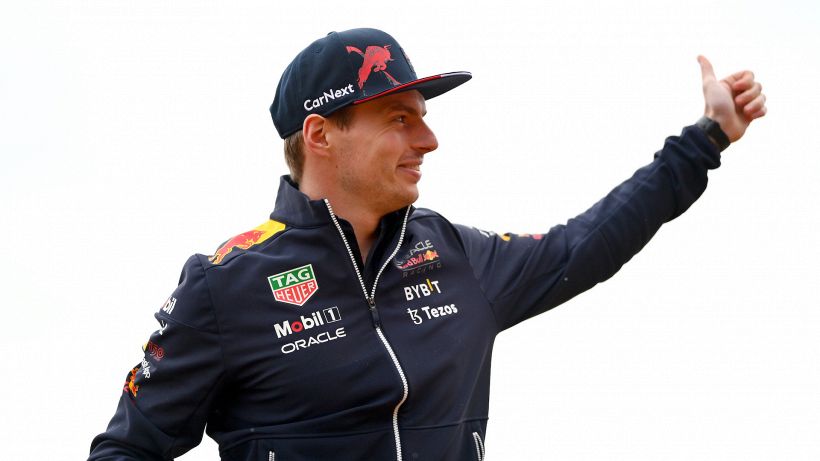 F1, Verstappen esprime solidarietà a Hamilton