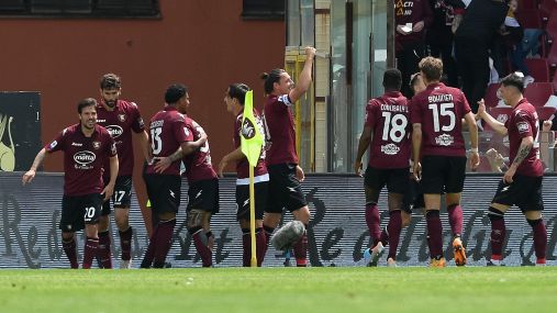 Linea calda tra Salernitana e Parma: i ducali vogliono Radovanovic, i campani propongono Obi