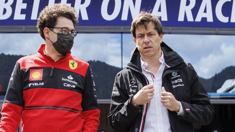 F1, alta tensione Ferrari-Mercedes: "Perdete con dignità"